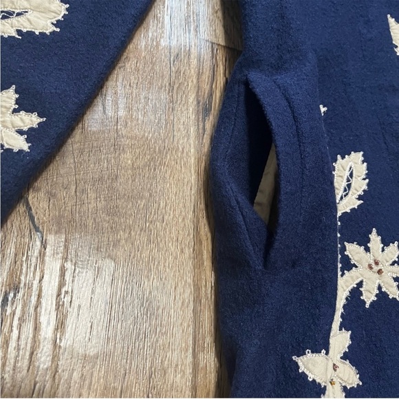 Anthropologie Sparrow Walking Trail Coat. - Picture 5 of 5